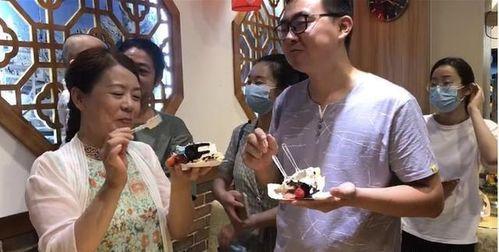 郭威最新邻居爆料视频,揭秘明星邻里的真实生活片段